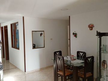SE VENDE CASA MULTIFAMILIAR EN EL BARRIO EL DESCANSO