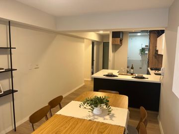 VENDO BONITO DPTO DE ESTRENO EN MIRAFLORES CON AREA SOCIAL TERRAZA, PARRILLAS, PISCINA, BAR, SALA DE NIÑOS