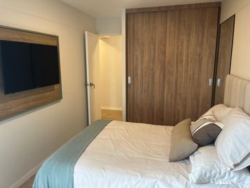VENDO BONITO DPTO DE ESTRENO EN MIRAFLORES CON AREA SOCIAL TERRAZA, PARRILLAS, PISCINA, BAR, SALA DE NIÑOS