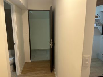 VENDO BONITO DPTO DE ESTRENO EN MIRAFLORES CON AREA SOCIAL TERRAZA, PARRILLAS, PISCINA, BAR, SALA DE NIÑOS