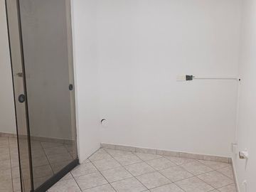 ALQUILO OFICINA LA MOLINA