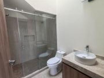Casa Nueva en Venta en Lomas de Juriquilla