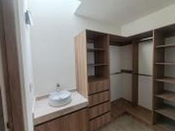 Casa Nueva en Venta en Lomas de Juriquilla