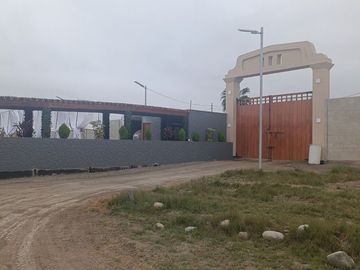 VENDO TERRENO MALA