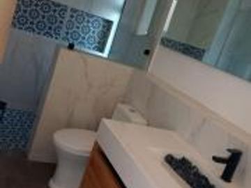 VENTA CASA EN LOMAS DE JURIQUILLA CON RECAMARA EN PB