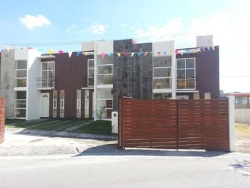 CASA EN VENTA EN EMILIANO ZAPATA MORELOS