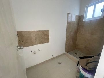 CASA EN VENTA EN EMILIANO ZAPATA CON ALBERCA