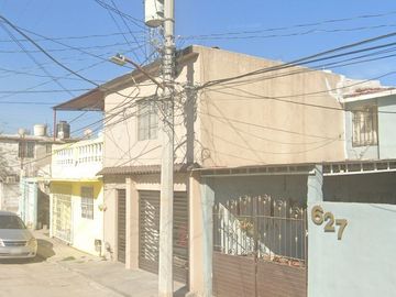 BONITA CASA EN PRADERAS DE CASAS NUEVAS MONCLOVA COAHUILA
