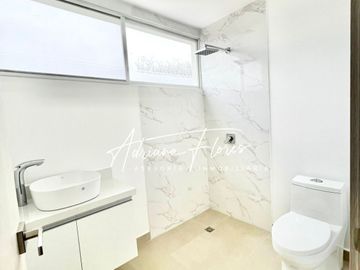 Venta Kennedy Norte Departamento Hilton Colon World Trade Center Ascensor