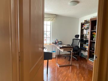 Vendo Casa  de 3 Dormitorios  Dentro de Conjunto en el Sector de la Embajada Americana