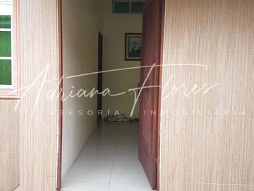 Urbanor Av Las Aguas Norte Guayaquil Casa Rentera Tres Pisos