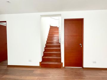 Dúplex de Lujo en San Borja: Exclusividad y Confort en la Mejor Ubicación