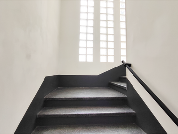 DEPARTAMENTO EN VENTA SOBRE AVENIDA VALLARTA EN LA COLONIA AMERICANA - LAFAYETTE GUADALAJARA