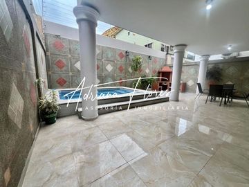 Villa en Los Almendros Sur de Guayaquil Cerca de Nestlé de Prati Sur