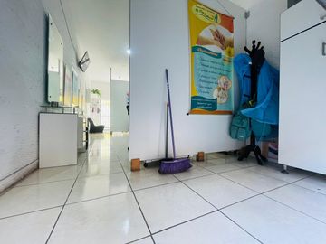 Local a la Venta en Surquillo, Zona Comercial