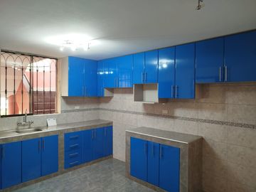 Departamento En Venta Espacioso Y Luminoso En Los Fresnos - La Molina
