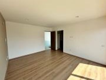 Casa  Nueva en  Venta con 4 Recamaras / 1 Recamara PB en Lomas de Juriquilla