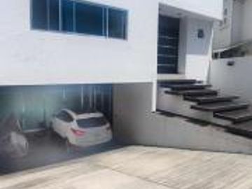 Venta de Casa en  Milenio III con Vista Panorámica