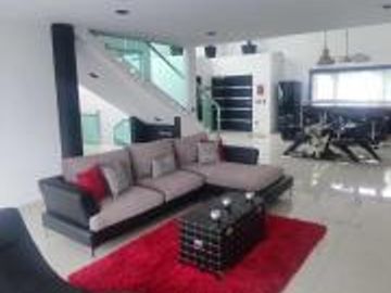 Venta de Casa en  Milenio III con Vista Panorámica