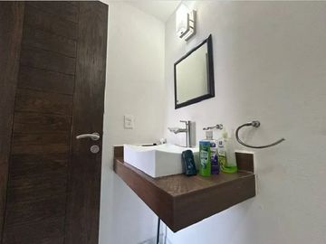 VENTA DE HERMOSA CASA EN NEZAHUALCOYOTL, ESTADO DE MÉXICO  ❗❗❗