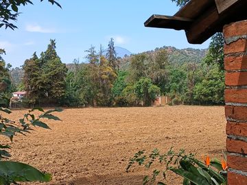 Rancho 4.8 has en venta a pie de carretera en Michoacán.