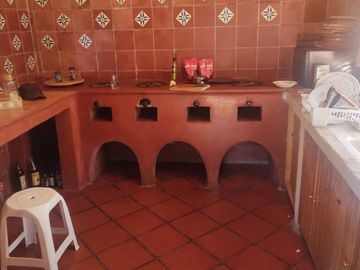 Rancho 4.8 has en venta a pie de carretera en Michoacán.