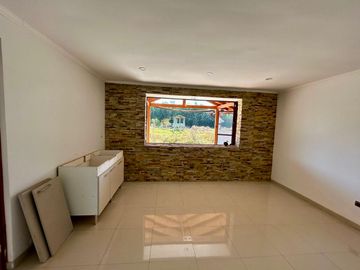 PARCELA Y CASA LIQUIDA BANCO EN CAMINO LAS FLORES EN MELIPILLA