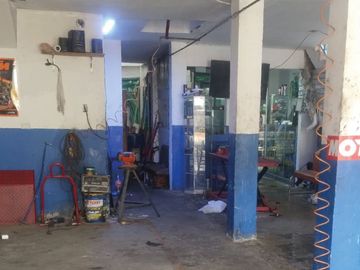 CASA 2 PISOS EN VENTA 120 M2 C. SALAZAR BONDY - ATE