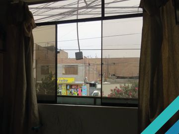 CASA 2 PISOS EN VENTA 120 M2 C. SALAZAR BONDY - ATE