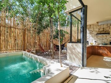 CASA CON JARDIN Y ALBERCA EN VENTA EN TULUM