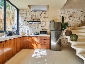 CASA CON JARDIN Y ALBERCA EN VENTA EN TULUM