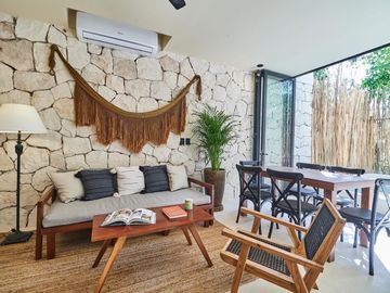 CASA CON JARDIN Y ALBERCA EN VENTA EN TULUM