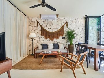 CASA CON JARDIN Y ALBERCA EN VENTA EN TULUM