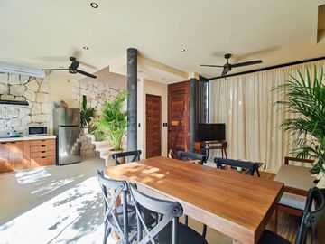 CASA CON JARDIN Y ALBERCA EN VENTA EN TULUM