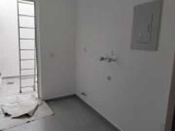 Casa Nueva en Venta en Lomas de Juriquilla Roof Garden/4 Recamaras/1 Recamara PB
