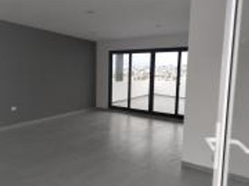 Casa Nueva en Venta en Lomas de Juriquilla Roof Garden/4 Recamaras/1 Recamara PB
