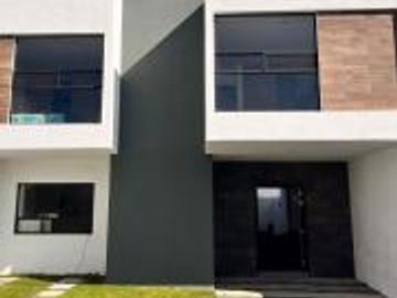 Casa en Venta en Gran Reserva Preserve  Recamara en PB