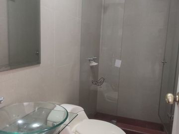 Depa en Venta 100 m² en Primer Piso - Surco