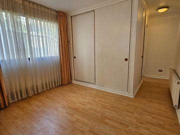 DEPARTAMENTO EN CALLE TRASLAVIÑA, A POCAS CUADRAS DE ALVAREZ