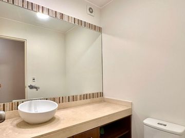 VENTA DEPARTAMENTO VISTA A PARQUE 3 DORMITORIOS | 2 COCHERAS | DEPÓSITO | AREA DE SERVICIO