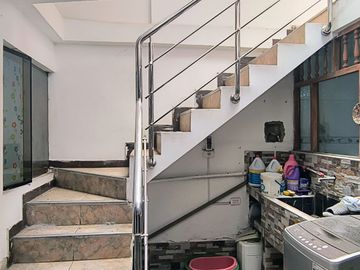 SE ALQUILA AMPLIA CASA EN MANUEL ARÉVALO (ALORA)