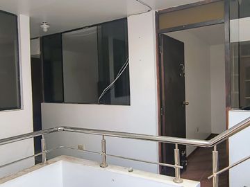 SE ALQUILA AMPLIA CASA EN MANUEL ARÉVALO (ALORA)