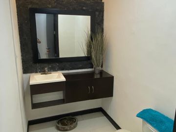CASA EN VENTA.  EN LA COLONIA UNIÓN Y PROGRESO, EN NOGALES VERACRÚZ