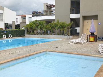 Venta de Casa 2 nivel,  Ciudad Country  – Cali – Jamundí
