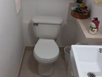 Venta de Casa 2 nivel,  Ciudad Country  – Cali – Jamundí