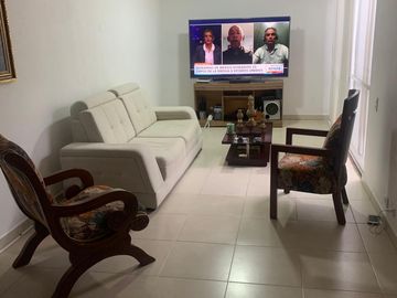 Venta de Casa 2 nivel,  Ciudad Country  – Cali – Jamundí