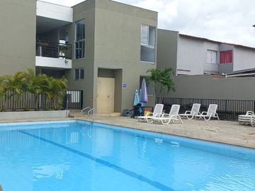 Venta de Casa 2 nivel,  Ciudad Country  – Cali – Jamundí