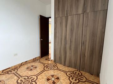 VENTA APARTAMENTO A POCOS PASOS DEL PARQUE DE VILLAMARIA, CALDAS