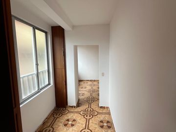 VENTA APARTAMENTO A POCOS PASOS DEL PARQUE DE VILLAMARIA, CALDAS
