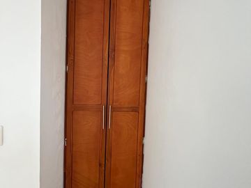 VENTA APARTAMENTO A POCOS PASOS DEL PARQUE DE VILLAMARIA, CALDAS